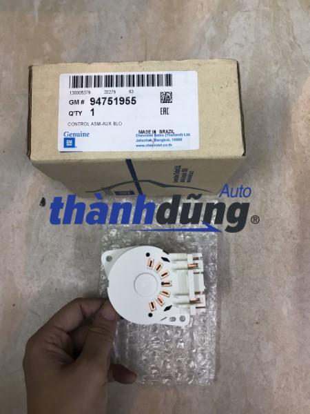 CÔNG TẮC ĐIỀU KHIỂN GIÀN LẠNH SAU CHEVROLET TRAILBLAZER | 94751955