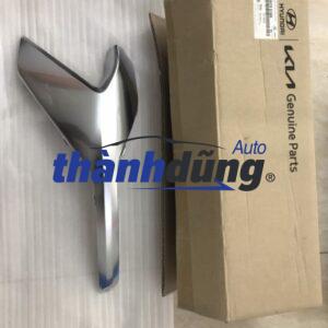 NẸP XI MẠ CẢN TRƯỚC PHẢI HYUNDAI SANTAFE 2022 | 86579S1600
