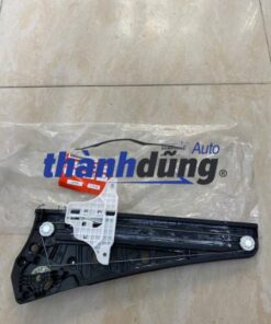 COMPA LÊN KÍNH SAU PHỤ KIA SEDONA | 83404-A9000