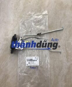 KHÓA CỐP SAU XE HYUNDAI STAREX 2000 | 81710-4A600