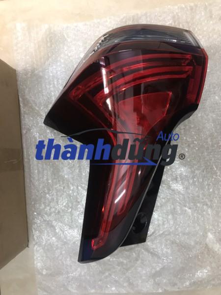 ĐÈN HẬU NGOÀI TRÁI MITSUBISHI XPANDER | 8330B405
