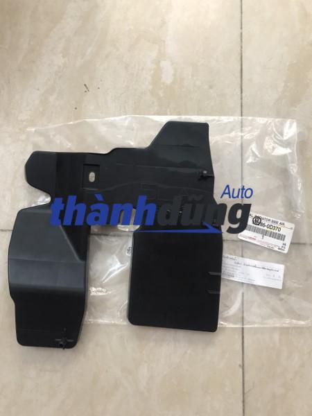 ỐP HƯỚNG GIÓ KÉT NƯỚC TRÊN XE TOYOTA VIOS | 532850D450