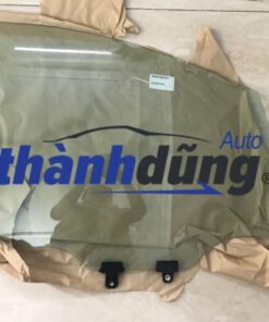 KÍNH CÁNH CỬA SAU TRÁI NISSAN LIVINA 2011 | 823126A00D