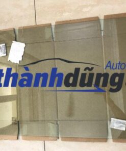 KÍNH CÁNH CỬA HYUNDAI HD320 | 815115H000