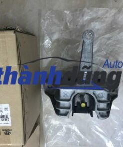 CAO SU CHÂN MÁY HYUNDAI ELANTRA 2018 | 21810J9000