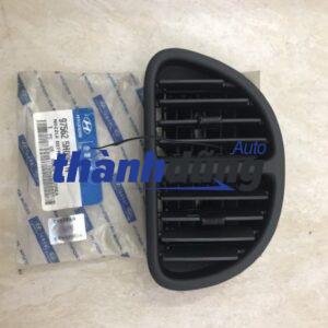 CỬA CHIA GIÓ CABIN XE HYUNDAI HD72 | 976205H001