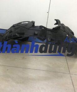LÒNG DÈ CHẮN BÙN TRƯỚC PHẢI NISSAN LIVINA | 63870CJ000