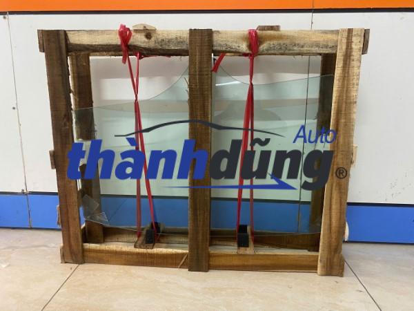 KÍNH CÁNH CỬA TRƯỚC PHẢI MERCEDES S450 | 2217200818