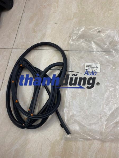 GIOĂNG CÁNH CỬA KIA SORENTO 2015 | 831402P002