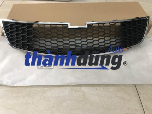 MẶT CA LĂNG DƯỚI XE CHEVROLET CRUZE 2009 | 95028167