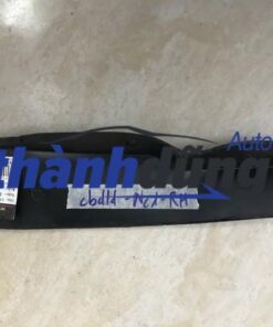 NHỰA CHẮN ĐẦU LÒNG DÈ MITSUBISHI PAJERO | 6405A078