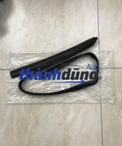 GIOĂNG TRƯỢT KÍNH TRƯỚC TRÁI HYUNDAI ELANTRA 2017 | 82530F2000