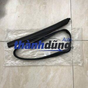 GIOĂNG TRƯỢT KÍNH TRƯỚC TRÁI HYUNDAI ELANTRA 2017 | 82530F2000