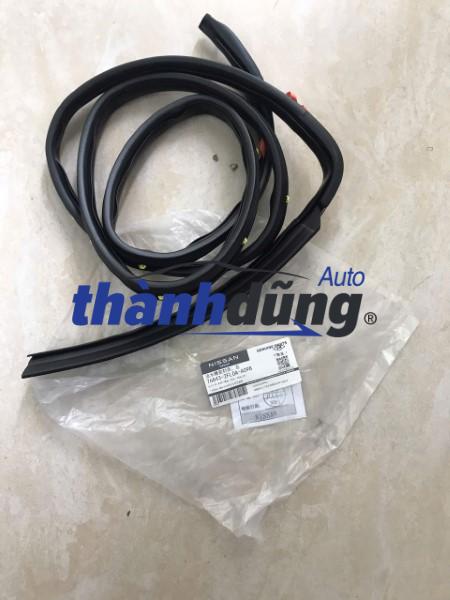 RON CHẠY NÓC XE NISSAN QASHQAI 2010 | 768432FL0AA098