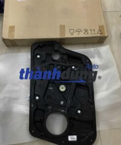 COMPA LÊN KÍNH TRƯỚC TRÁI HYUNDAI SONATA | 824713S000