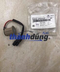 NÚT MỞ NẮP BÌNH NHIÊN LIỆU KIA SORENTO 2.2 2013 | 935552P000