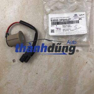 NÚT MỞ NẮP BÌNH NHIÊN LIỆU KIA SORENTO 2.2 2013 | 935552P000