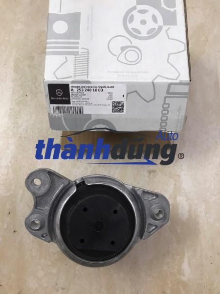 CHÂN MÁY PHẢI MERCEDES GLC200 | 2532401000