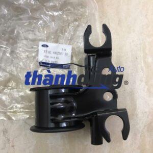 CHÂN MÁY HỘP SỐ XE FORD ESCAPE 2002 | E18139070