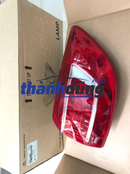 ĐÈN HẬU NGOÀI XE KIA SPORTAGE 2010 | 924023W000