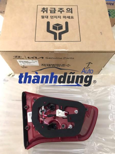 ĐÈN HẬU MIẾNG TRONG PHỤ KIA SPORTAGE | 92406-3W000