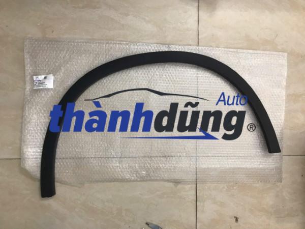 ỐP CUA LỐP BÁNH TRƯỚC XE MERCEDES GLC300 2020 | 253885062