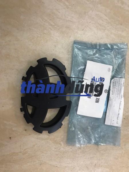 ỐP NHỰA BIỂU TƯỢNG TOYOTA INNOVA 2011 | 75312-0K020