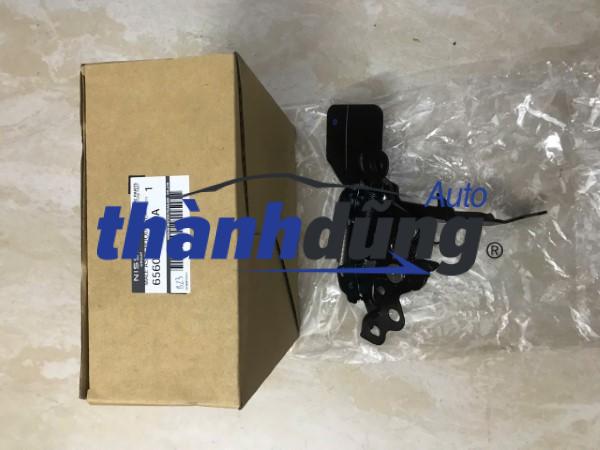 KHÓA NẮP CAPO XE NISSAN NAVARA D23 2020 | 656014KD0A