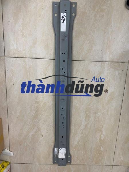 XƯƠNG ĐỠ KÉT NƯỚC DƯỚI NISSAN NAVARA D23 | 62520-4KE5A