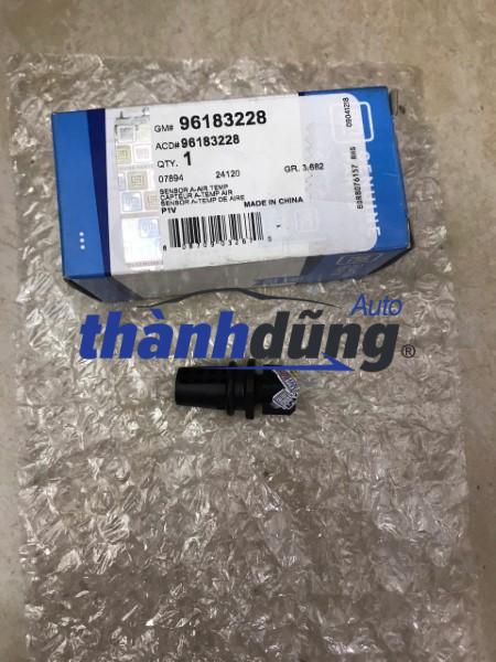 CẢM BIẾN NHIỆT ĐỘ KHÍ NẠP CHEVROLET CRUZE | 96183228