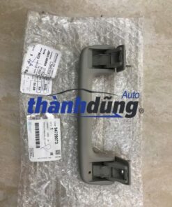 TAY VỊN TRẦN XE CHEVROLET COLORADO 2017 | 94729073