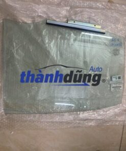 KÍNH CÁNH CỬA SAU TOYOTA YARIS 2016 | 681300D241