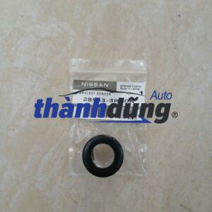 ỐP NẮP CẢM BIẾN LÙI NISSAN XTRAIL 2009 | 285333RA0A