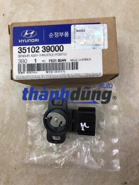 CẢM BIẾN BƯỚM GA XE KIA SEDONA 2004 | 35102-39000