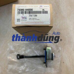 HẠN CHẾ CÁNH CỬA TRƯỚC TRÁI KIA RONDO | 79380A4000