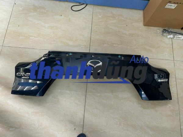 NẮP ỐP CỐP SAU XE MAZDA CX8 | K132B0164