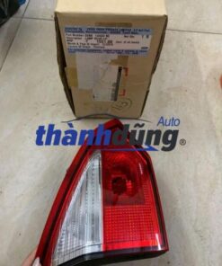 ĐÈN LÁI SAU MIẾNG TRONG FORD FIESTA | D6BB13A603BC