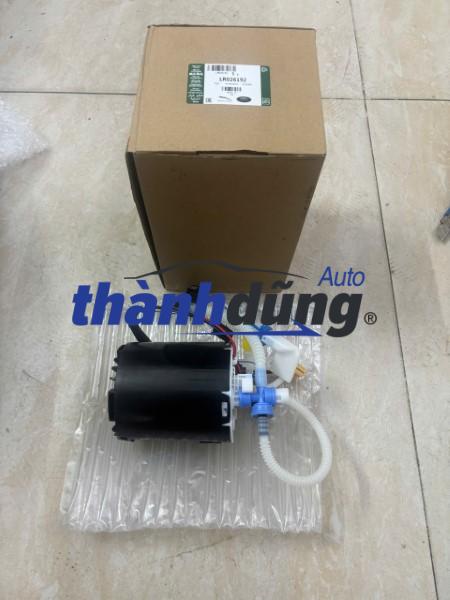 CỤM BƠM XĂNG LAND ROVER EVOQUE 2.0 2015 | LR026192