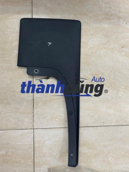 CHẮN BÙN BÁNH XE MAZDA BT50 2016 | 1D0251870A