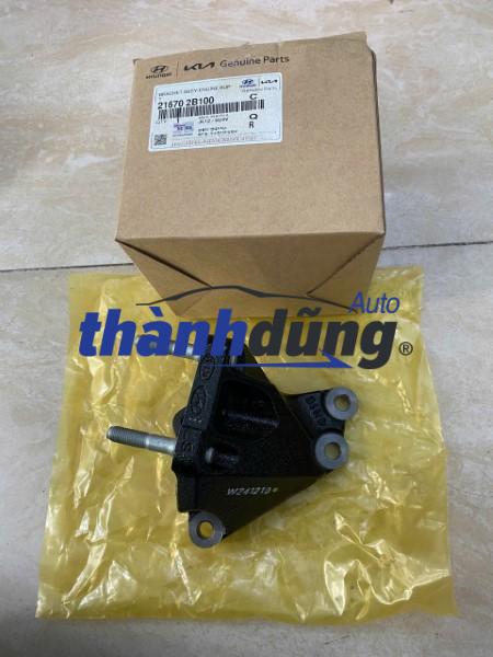 GIÁ BẮT CHÂN MÁY KIA RONDO 2011-2017 | 216702B100