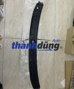 ỐP CHÂN KÍNH CHẮN GIÓ SUZUKI APV 2014 | 7231052S105PK