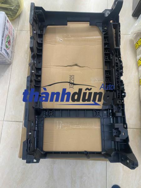 XƯƠNG ĐỠ DÀN NÓNG PEUGEOT 2008 2015 | YL01659980