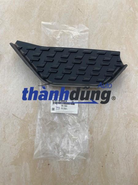 ỐP BẬC LÊN XUỐNG XE HYUNDAI PORTER 2 | 874414F000CA