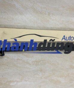 TI CHỐNG CỐP HẬU XE MITSUBISHI PAJERO 2012 | 5822A020