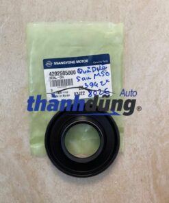 PHỚT QUẢ DỨA XE SSANGYONG KORANDO | 4202505000