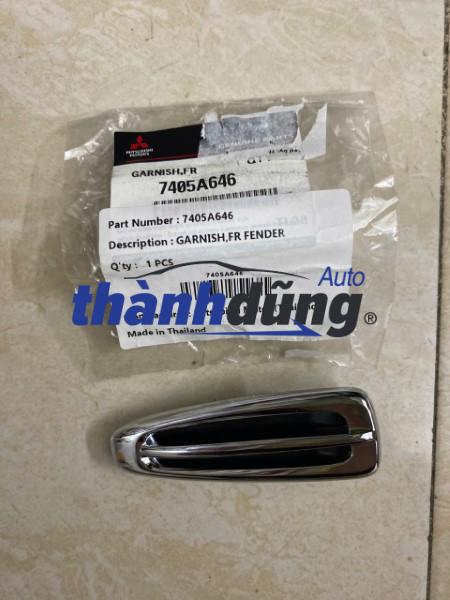 ỐP XI NHAN TAI XE MITSUBISHI ATTRAGE 2015 | 7405A646