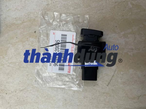 CÔNG TẮC MÁY LẠNH XE TOYOTA HILUX | 84660-0K010