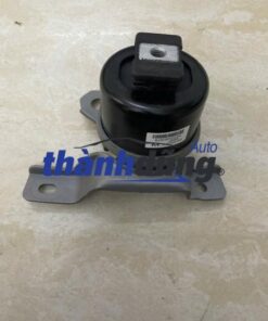 CHÂN ĐẦU MÁY LAND ROVER FREELANDER | LR024730
