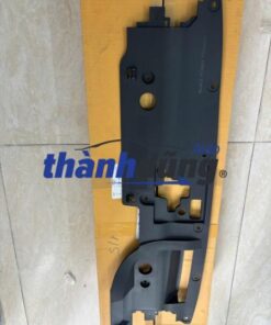 NHỰA CHE KHÓA CAPO GIỮA FORD EVEREST | N1WZ8C291A