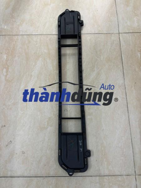 LƯỚI CẢN GIÓ FORD EVEREST 2023 | N1WB-E04562